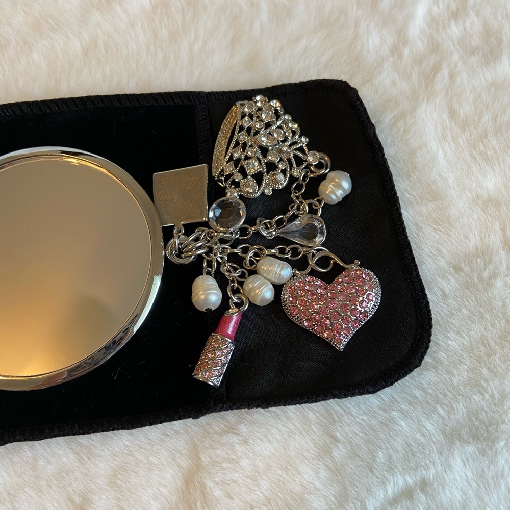 Swarovski Crystal Queen Pocket Mirror - Picture 3 of 9